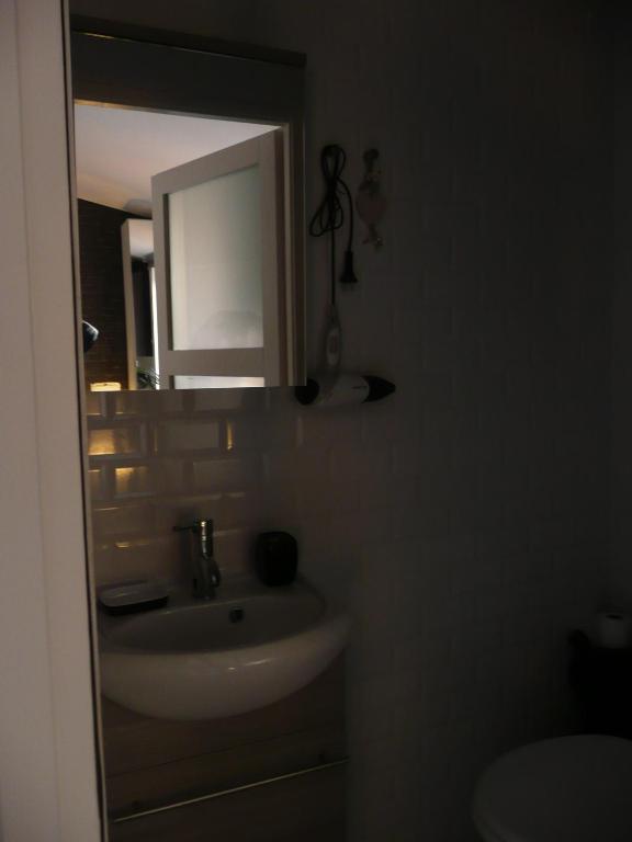 Studio Ivry Лион Номер фото